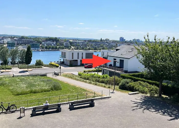 Haus Mit Panoramablick Auf Den Phoenixsee